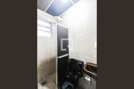 Apartamento para alugar com 70m², 2 quartos e sem vagaBanheiro da Suíte