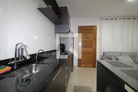Sala/Cozinha e Área de Serviço de apartamento à venda com 2 quartos, 42m² em Penha de França, São Paulo