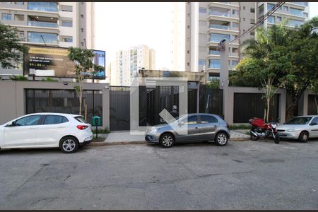 Apartamento para alugar com 88m², 2 quartos e 2 vagasFachada e portaria 