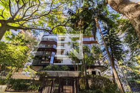 Apartamento à venda com 227m², 3 quartos e 2 vagas Apartamento à venda com 227m², 3 quartos e 2 vagasFachada