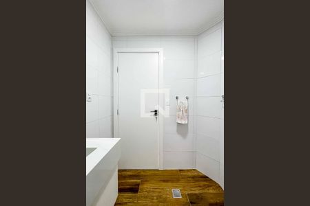 Apartamento à venda com 41m², 1 quarto e sem vagaBanheiro da Suíte