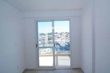 Sala de apartamento para alugar com 2 quartos, 58m² em Cordovil, Rio de Janeiro