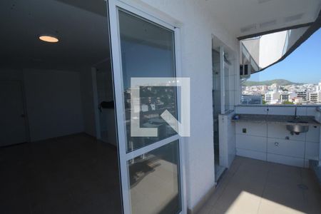 Varanda gourmet de apartamento para alugar com 2 quartos, 58m² em Cordovil, Rio de Janeiro