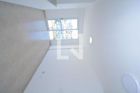 Sala de apartamento para alugar com 2 quartos, 58m² em Cordovil, Rio de Janeiro