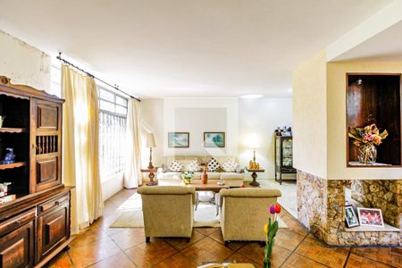 Sala de casa à venda com 4 quartos, 250m² em Santo Amaro, São Paulo