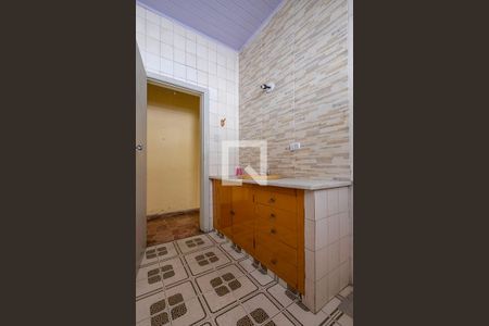 Casa à venda com 220m², 3 quartos e 2 vagas Casa à venda com 220m², 3 quartos e 2 vagasBanheiro