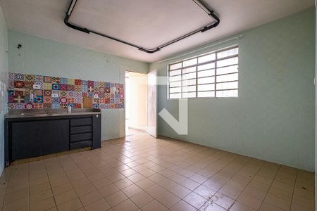 Casa à venda com 220m², 3 quartos e 2 vagas Casa à venda com 220m², 3 quartos e 2 vagasCozinha