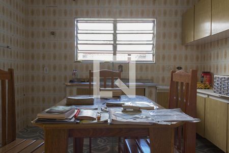 Casa à venda com 114m², 3 quartos e 1 vaga Casa à venda com 114m², 3 quartos e 1 vagaCozinha