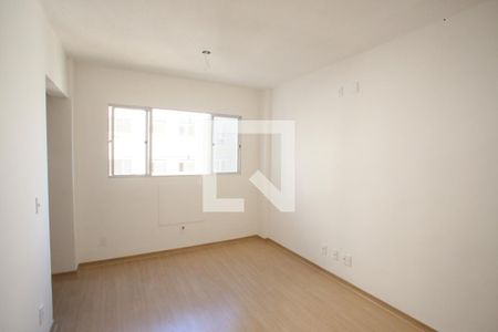 Sala de apartamento para alugar com 2 quartos, 48m² em Taquara, Rio de Janeiro