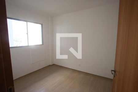 Quarto 1 de apartamento para alugar com 2 quartos, 48m² em Taquara, Rio de Janeiro