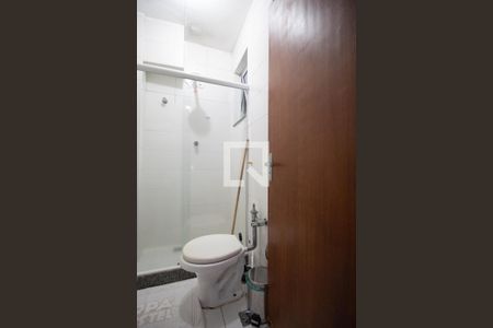 Banheiro social de apartamento à venda com 1 quarto, 18m² em Copacabana, Rio de Janeiro