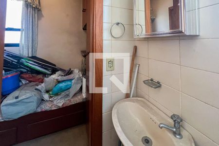 Apartamento para alugar com 140m², 3 quartos e 2 vagasBanheiro de serviço