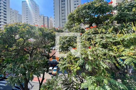 Apartamento para alugar com 140m², 3 quartos e 2 vagasVista