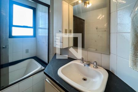 Apartamento para alugar com 140m², 3 quartos e 2 vagasBanheiro da Suíte 3