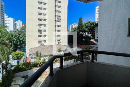 Apartamento para alugar com 140m², 3 quartos e 2 vagasSacada 