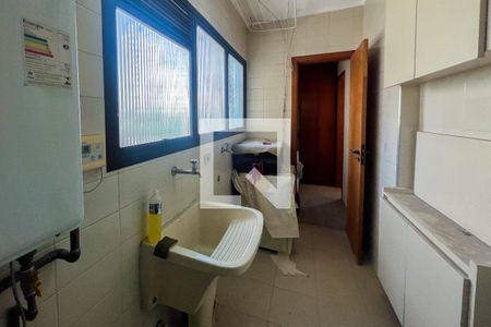 Apartamento para alugar com 140m², 3 quartos e 2 vagasÁrea de Serviço