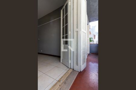 Apartamento à venda com 90m², 2 quartos e sem vagaVaranda