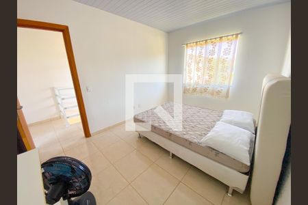 Quarto 1 de apartamento para alugar com 2 quartos, 80m² em São João do Rio Vermelho, Florianópolis