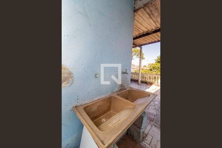 Casa para alugar com 50m², 1 quarto e sem vagaÁrea de Serviço