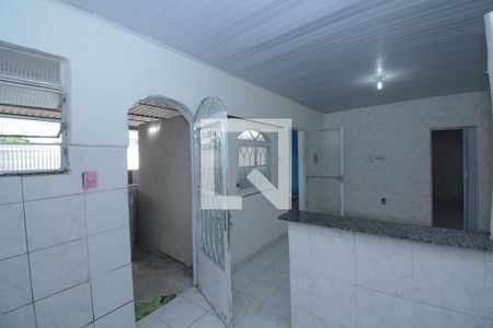 Cozinha de casa para alugar com 1 quarto, 55m² em Marechal Hermes, Rio de Janeiro
