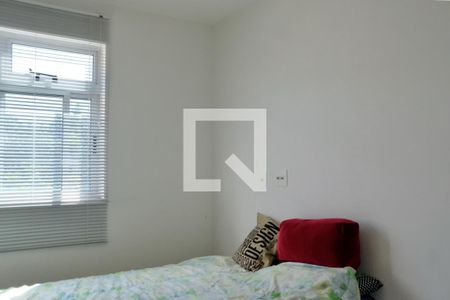 Quarto 1 de apartamento para alugar com 3 quartos, 78m² em Sagrada Família, Belo Horizonte