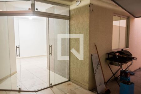 Área privativa de apartamento para alugar com 2 quartos, 60m² em Nacional, Contagem