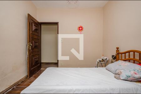 Casa à venda com 1000m², 3 quartos e 5 vagas Casa à venda com 1000m², 3 quartos e 5 vagasQuarto 3