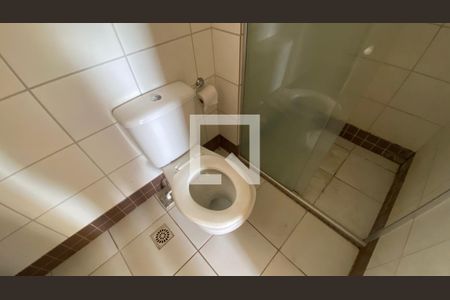 Banheiro 1 de apartamento para alugar com 2 quartos, 64m² em Residencial Eldorado, Goiânia