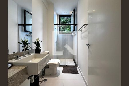 Apartamento à venda com 157m², 3 quartos e 2 vagasBanheiro 2 Suíte 2