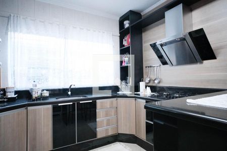 Casa à venda com 150m², 3 quartos e 2 vagas Casa à venda com 150m², 3 quartos e 2 vagasCozinha