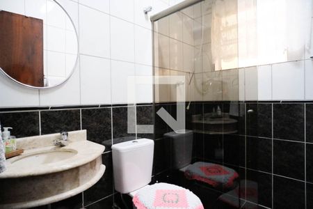 Casa à venda com 150m², 3 quartos e 2 vagas Casa à venda com 150m², 3 quartos e 2 vagasBanheiro