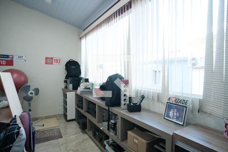 Casa à venda com 150m², 3 quartos e 2 vagas Casa à venda com 150m², 3 quartos e 2 vagasQuarto 3