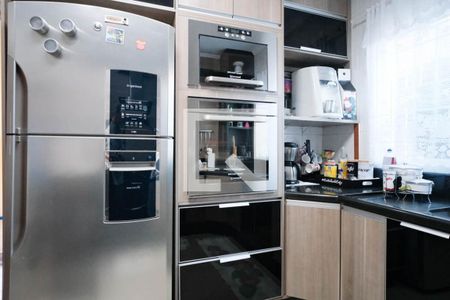 Casa à venda com 150m², 3 quartos e 2 vagas Casa à venda com 150m², 3 quartos e 2 vagasCozinha