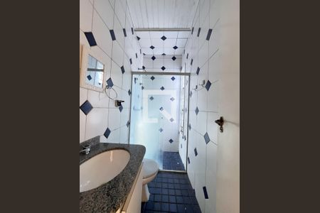 Casa à venda com 240m², 4 quartos e 3 vagasBanheiro Corredor