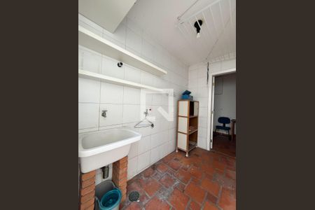 Casa à venda com 240m², 4 quartos e 3 vagasÁrea de Serviço