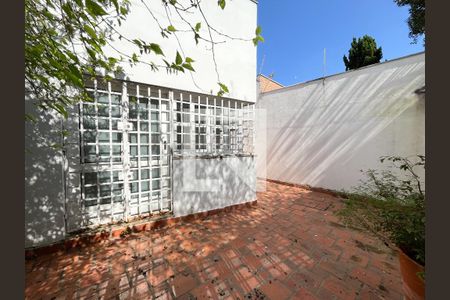 Casa à venda com 240m², 4 quartos e 3 vagasGaragem