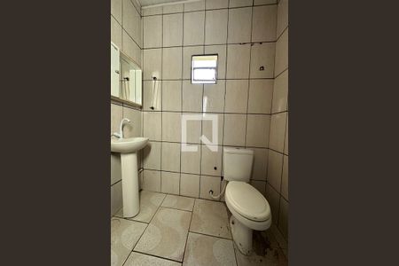 Banheiro de casa para alugar com 2 quartos, 50m² em Campina, São Leopoldo