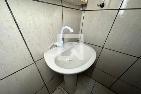 Casa para alugar com 50m², 2 quartos e sem vagaBanheiro