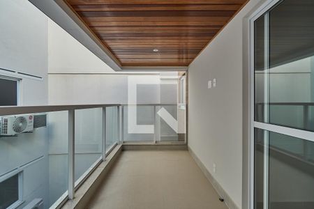 Apartamento à venda com 68m², 2 quartos e 2 vagasSala Varanda