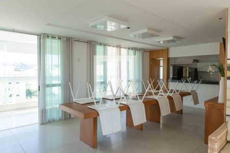 Apartamento à venda com 159m², 3 quartos e 2 vagasÁrea comum - Salão de festas