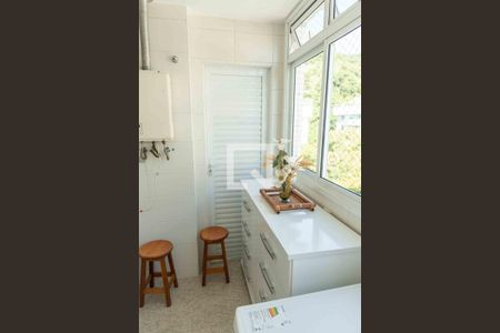 Apartamento à venda com 159m², 3 quartos e 2 vagasÁrea de Serviço