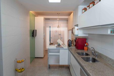 Apartamento à venda com 159m², 3 quartos e 2 vagasCozinha