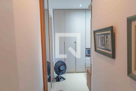 Apartamento à venda com 159m², 3 quartos e 2 vagasSuíte