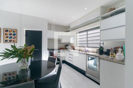 Apartamento à venda com 164m², 1 quarto e 2 vagas Apartamento à venda com 164m², 1 quarto e 2 vagasCozinha