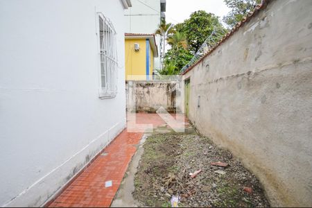 Casa à venda com 275m², 4 quartos e 2 vagas Casa à venda com 275m², 4 quartos e 2 vagasÁrea de Serviço