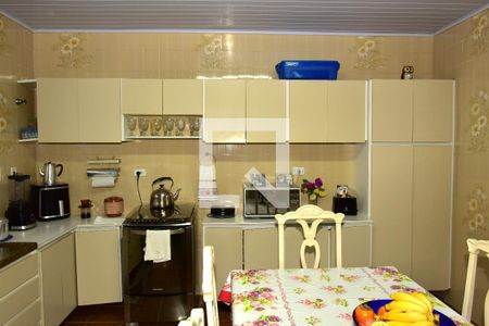 Casa para alugar com 130m², 3 quartos e 2 vagasCozinha