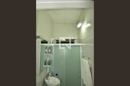 Casa para alugar com 130m², 3 quartos e 2 vagasBanheiro da Edícula