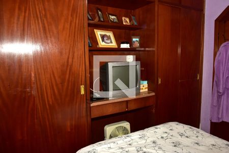 Casa para alugar com 130m², 3 quartos e 2 vagasQuarto 2