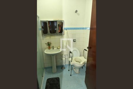 Casa para alugar com 130m², 3 quartos e 2 vagasBanheiro