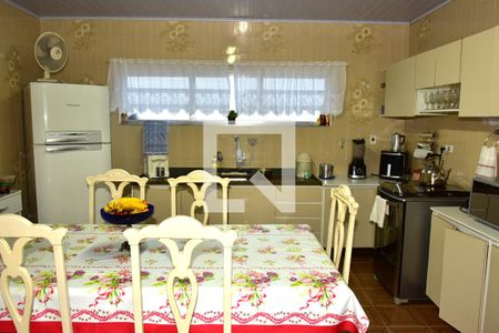 Casa para alugar com 130m², 3 quartos e 2 vagasCozinha